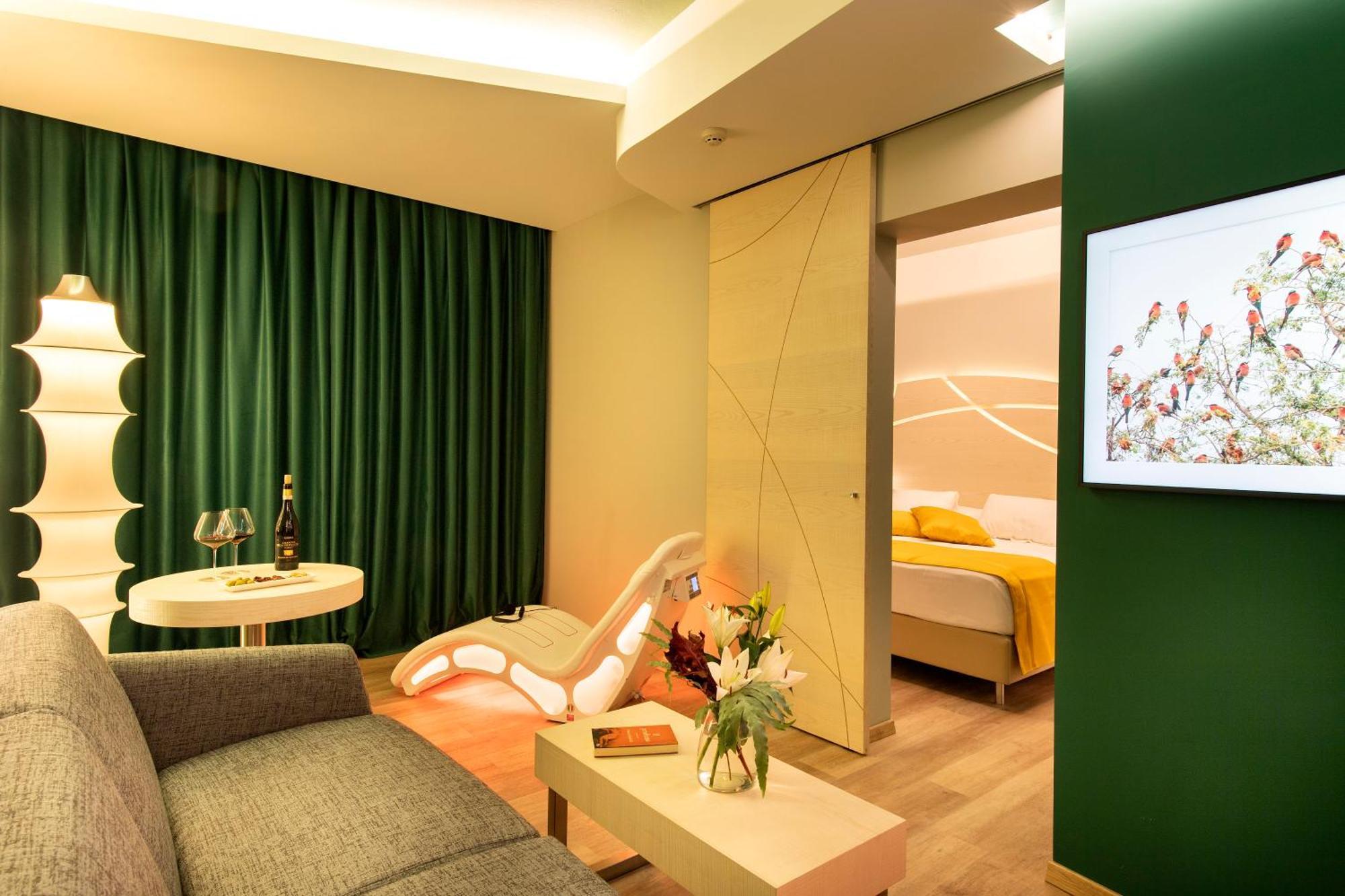 Color Hotel Style, Design & Gourmet Bardolino Camera foto