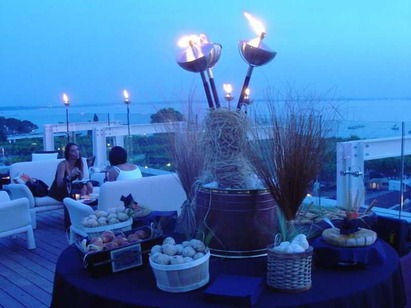 Color Hotel Style, Design & Gourmet Bardolino Esterno foto