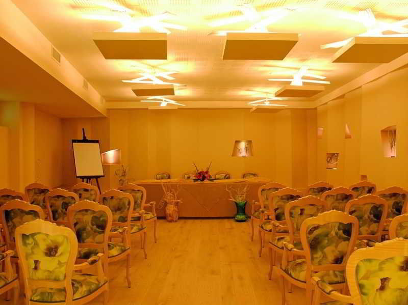 Color Hotel Style, Design & Gourmet Bardolino Esterno foto